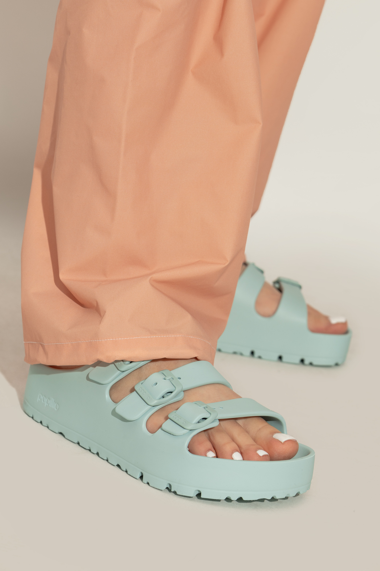 人気 ブランド 服をチェック - 最新トレンドファッション | papillio X BIRKENSTOCK Birkenstock Women's Vitkac | Shoes ワンピース